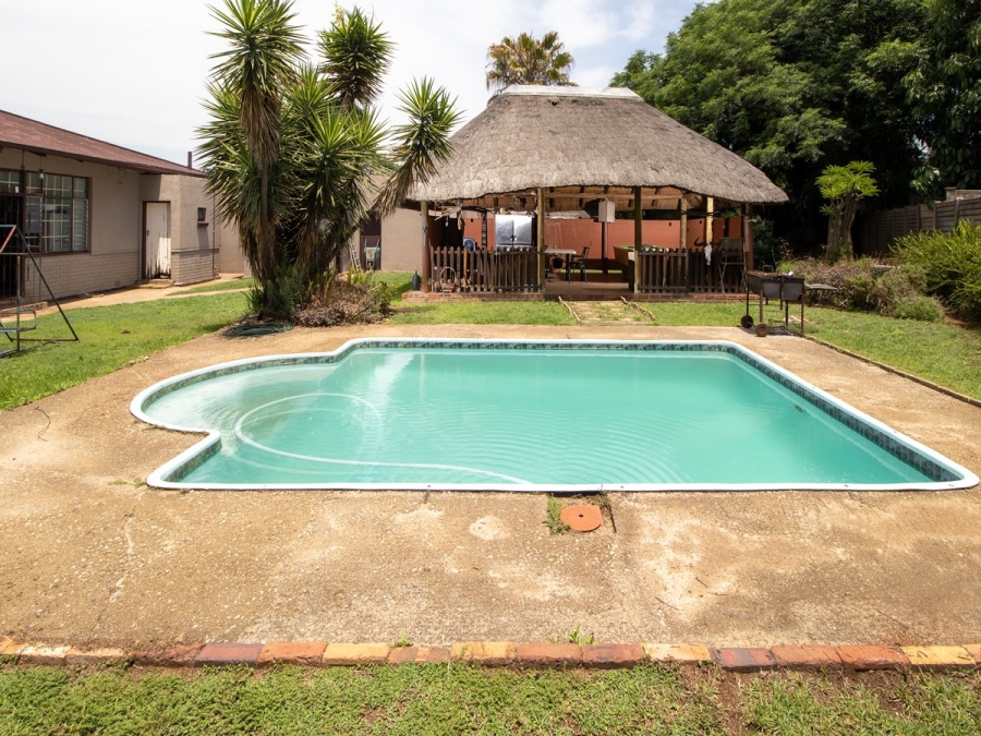 3 Bedroom Property for Sale in Valhalla Gauteng