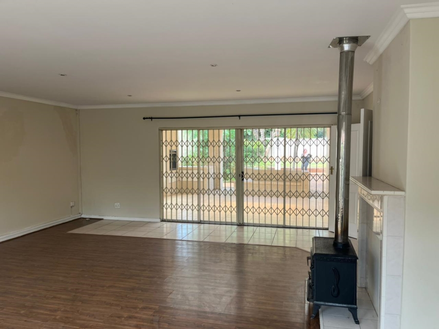  Bedroom Property for Sale in Bedfordview Gauteng