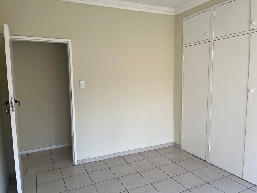  Bedroom Property for Sale in Bedfordview Gauteng
