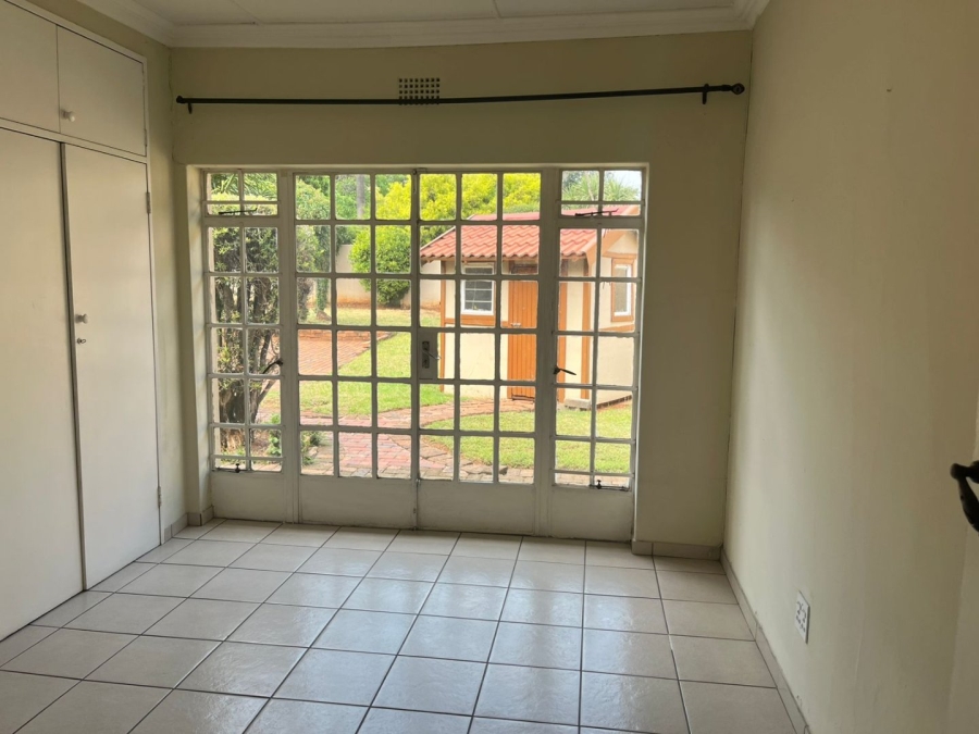  Bedroom Property for Sale in Bedfordview Gauteng