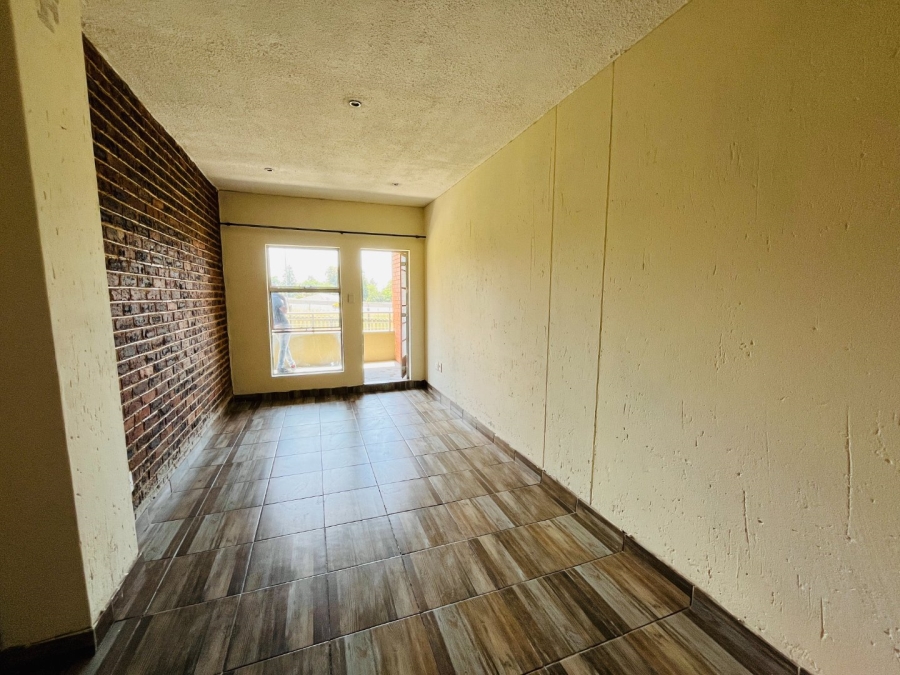 2 Bedroom Property for Sale in Buccleuch Gauteng