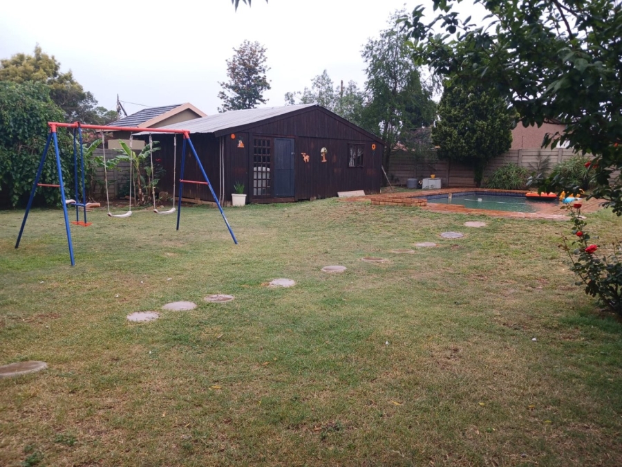 To Let 3 Bedroom Property for Rent in Albertsdal Gauteng