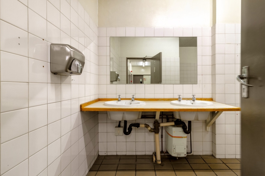 Commercial Property for Sale in City and Suburban Gauteng