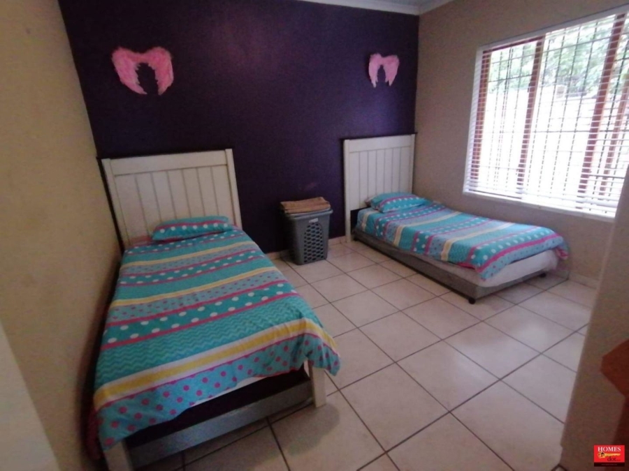 To Let 4 Bedroom Property for Rent in Thatchfield Glen Gauteng
