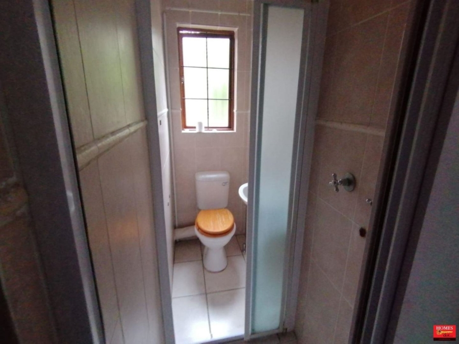 To Let 4 Bedroom Property for Rent in Thatchfield Glen Gauteng