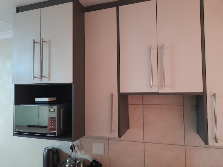 To Let 2 Bedroom Property for Rent in Rynfield A H Gauteng
