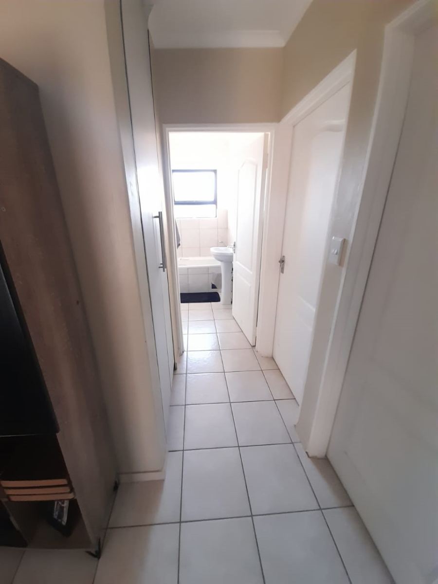 To Let 2 Bedroom Property for Rent in Rynfield A H Gauteng