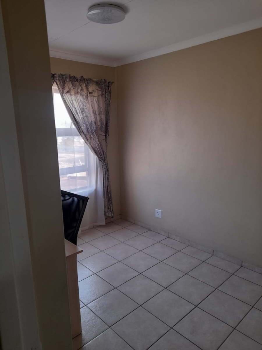 To Let 2 Bedroom Property for Rent in Rynfield A H Gauteng