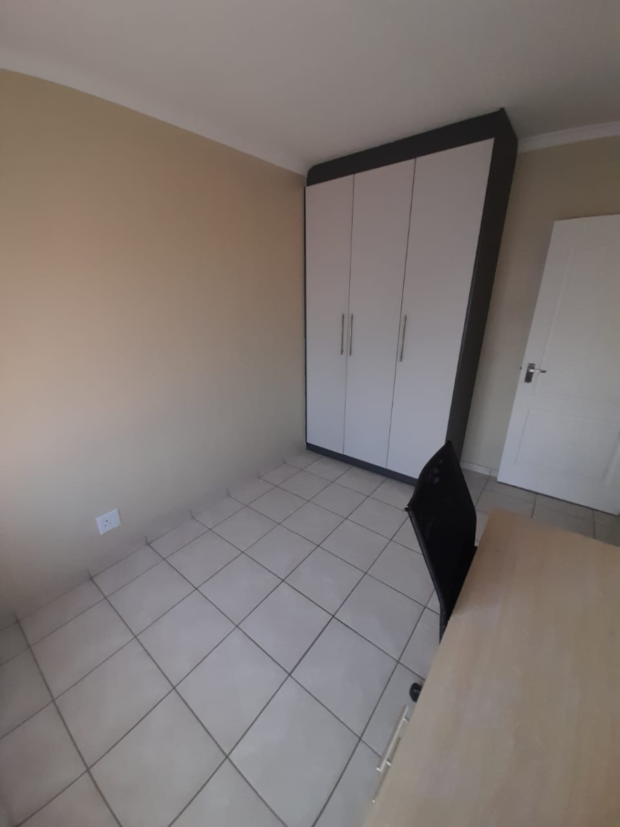 To Let 2 Bedroom Property for Rent in Rynfield A H Gauteng