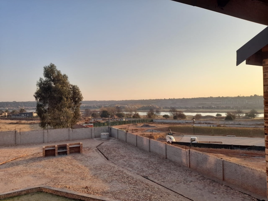 To Let 2 Bedroom Property for Rent in Rynfield A H Gauteng