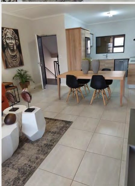 To Let 2 Bedroom Property for Rent in Waterfall Gauteng