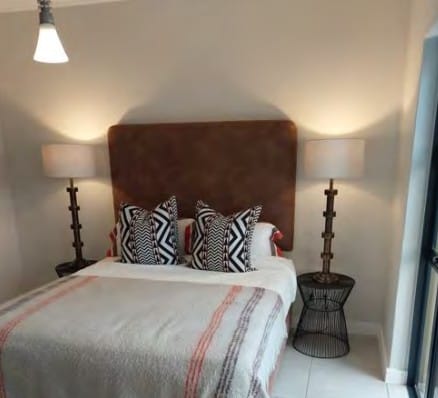 To Let 2 Bedroom Property for Rent in Waterfall Gauteng