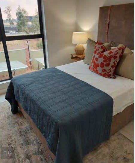 To Let 2 Bedroom Property for Rent in Waterfall Gauteng