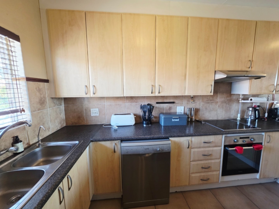 3 Bedroom Property for Sale in Equestria Gauteng