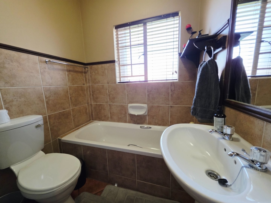 3 Bedroom Property for Sale in Equestria Gauteng