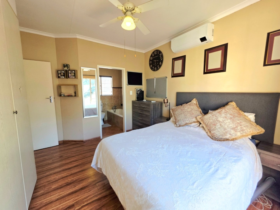 3 Bedroom Property for Sale in Equestria Gauteng
