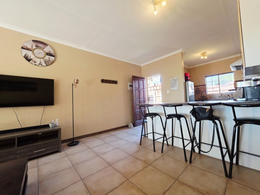 3 Bedroom Property for Sale in Equestria Gauteng