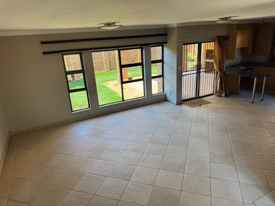 4 Bedroom Property for Sale in Amberfield Valley Gauteng