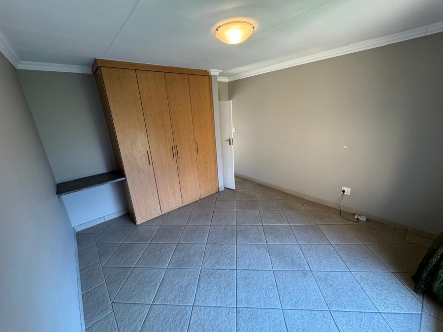 4 Bedroom Property for Sale in Amberfield Valley Gauteng