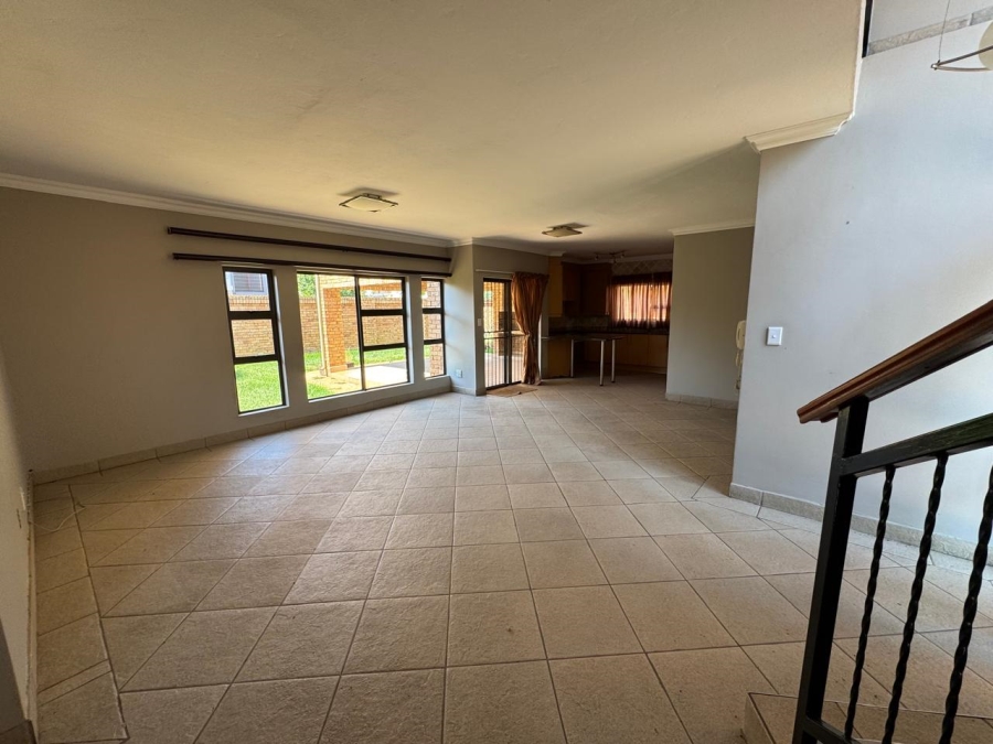 4 Bedroom Property for Sale in Amberfield Valley Gauteng