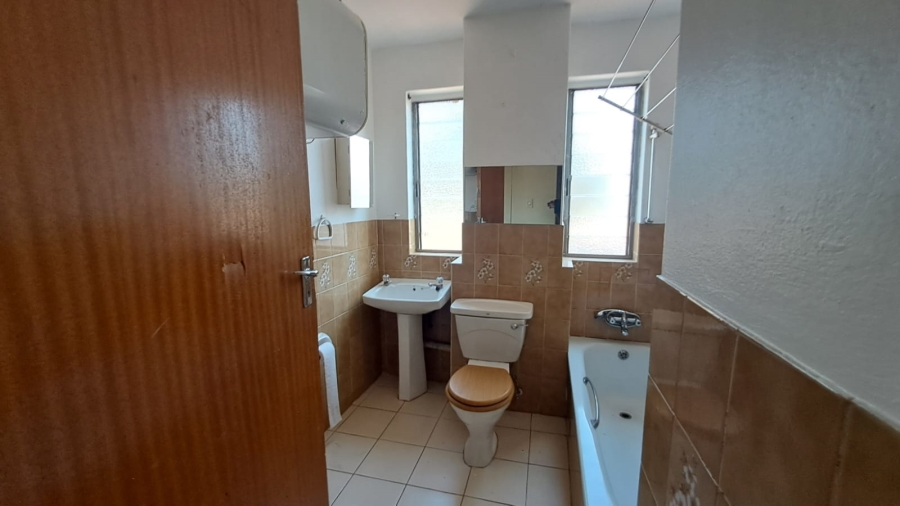 To Let 2 Bedroom Property for Rent in Pretoria Gardens Gauteng