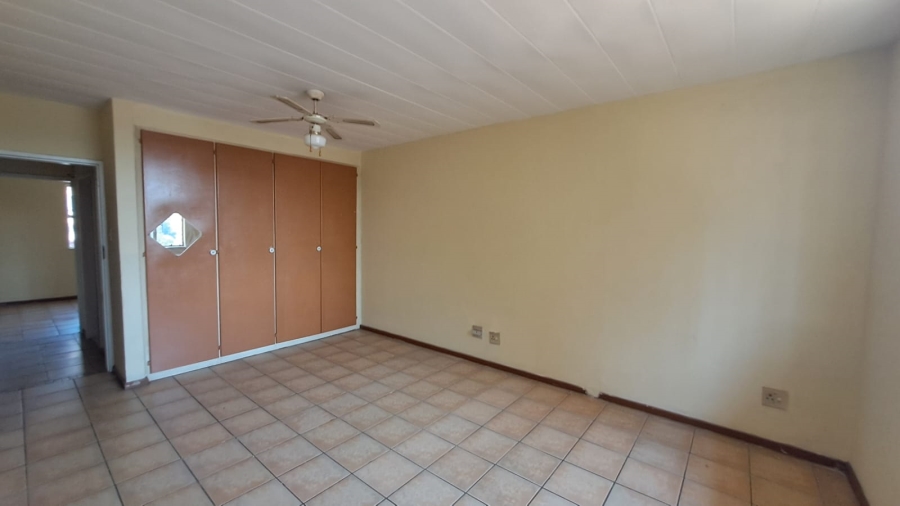 To Let 2 Bedroom Property for Rent in Pretoria Gardens Gauteng