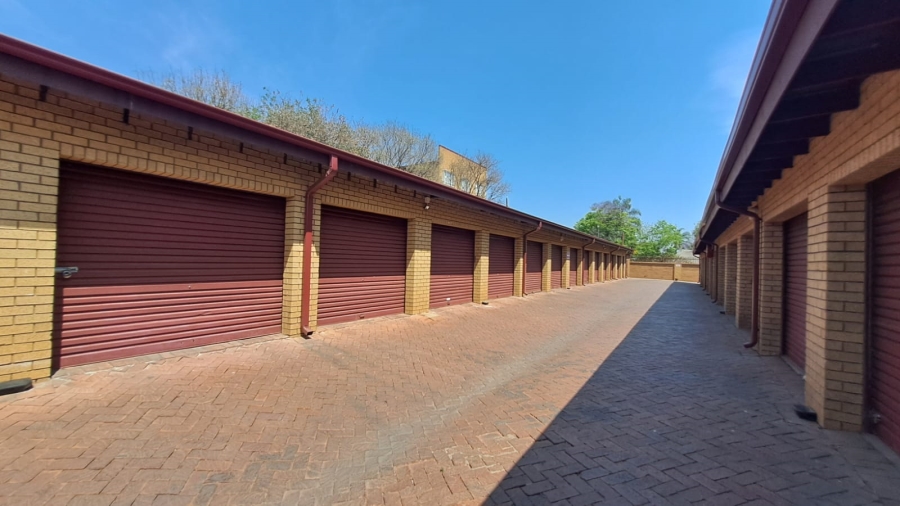 To Let 2 Bedroom Property for Rent in Pretoria Gardens Gauteng