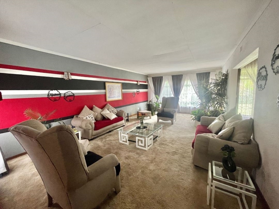 4 Bedroom Property for Sale in Freeway Park Gauteng