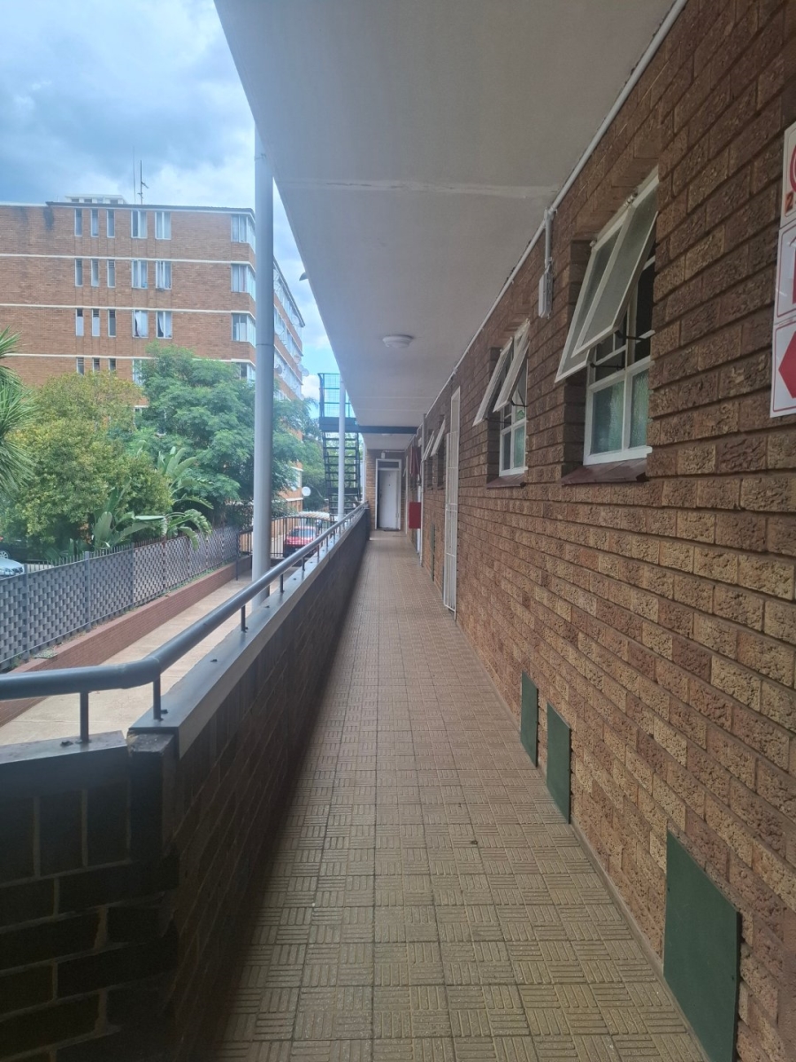 2 Bedroom Property for Sale in Pretoria Gauteng