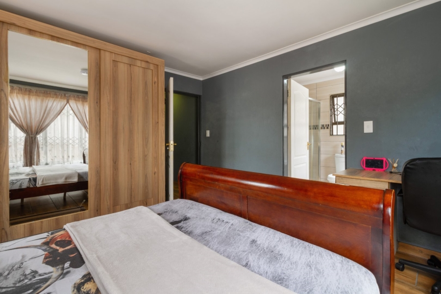 4 Bedroom Property for Sale in Cosmo City Gauteng