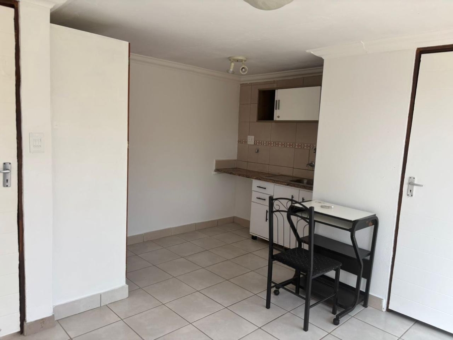 To Let  Bedroom Property for Rent in Highveld Gauteng