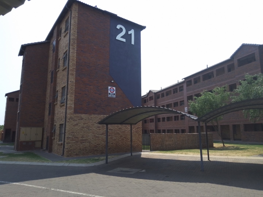 To Let 2 Bedroom Property for Rent in Montana Gauteng