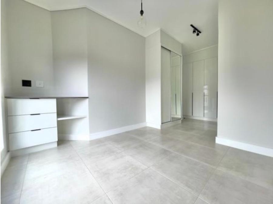 To Let 3 Bedroom Property for Rent in Waterfall Gauteng