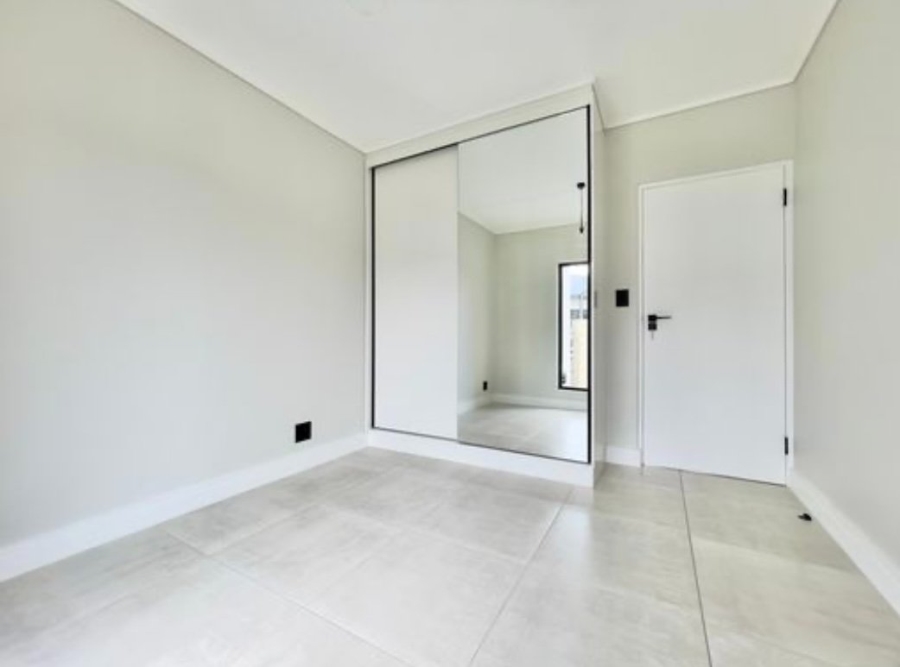 To Let 3 Bedroom Property for Rent in Waterfall Gauteng