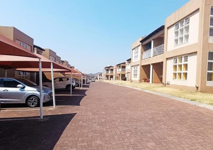 2 Bedroom Property for Sale in Mondeor Gauteng