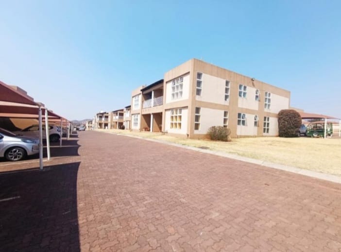 2 Bedroom Property for Sale in Mondeor Gauteng