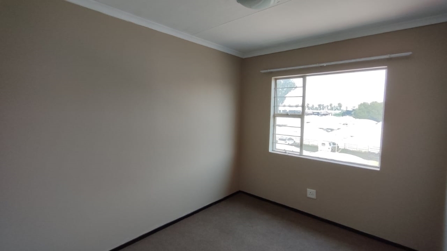 2 Bedroom Property for Sale in Bardene Gauteng