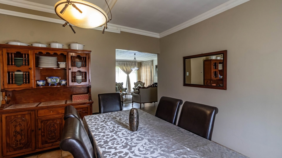 6 Bedroom Property for Sale in Birchleigh Gauteng