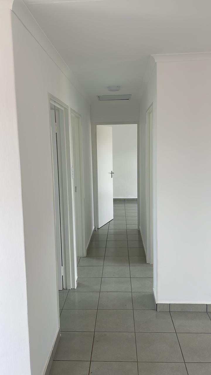 3 Bedroom Property for Sale in Windmill Park Gauteng