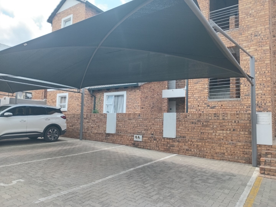 2 Bedroom Property for Sale in Elandsfontein Gauteng
