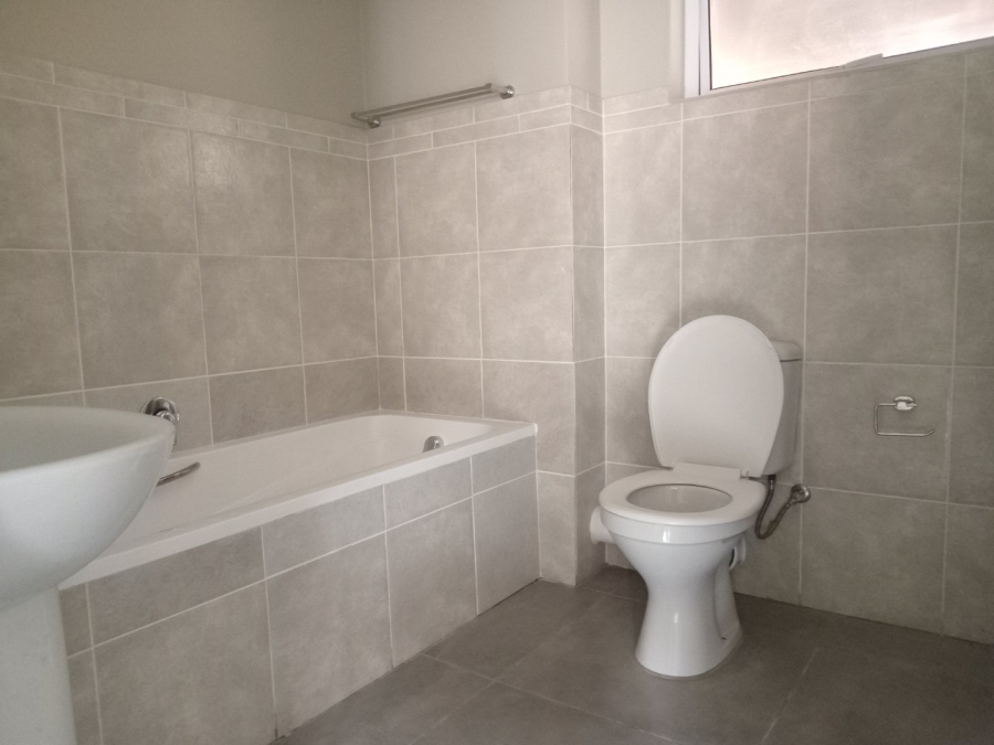 To Let 2 Bedroom Property for Rent in Elandsfontein Gauteng