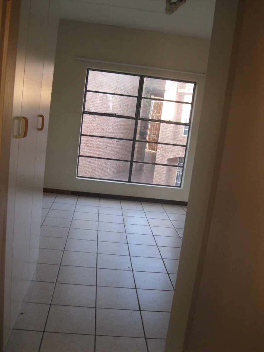 1 Bedroom Property for Sale in Hatfield Gauteng
