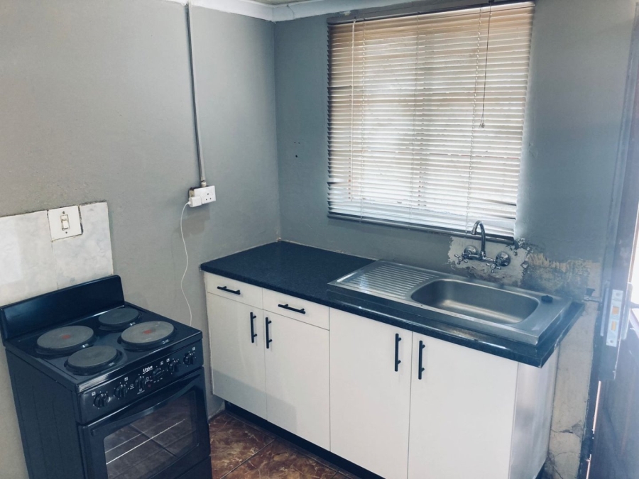 2 Bedroom Property for Sale in Soshanguve G Gauteng