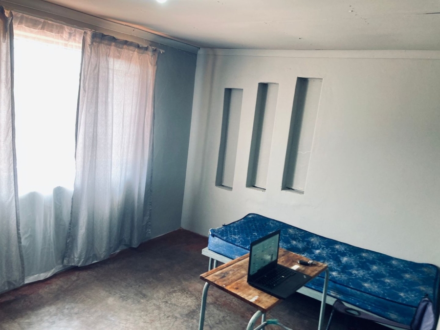 2 Bedroom Property for Sale in Soshanguve G Gauteng