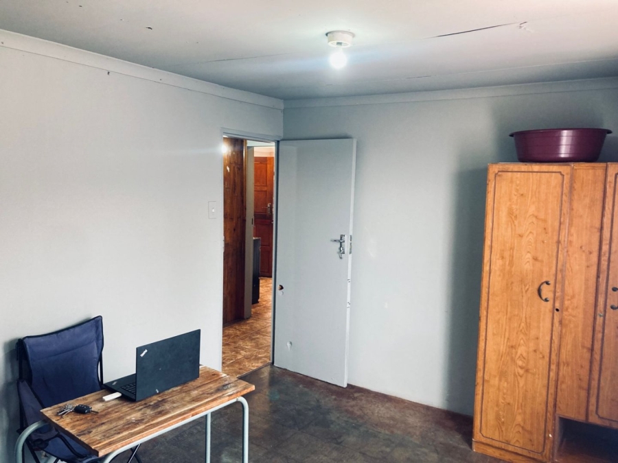 2 Bedroom Property for Sale in Soshanguve G Gauteng