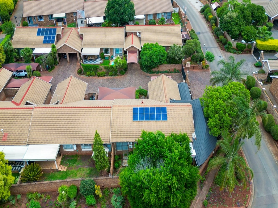 3 Bedroom Property for Sale in Hennopspark Gauteng