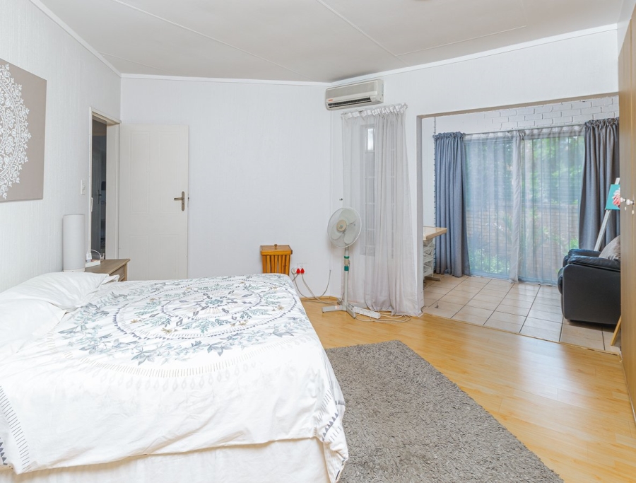 3 Bedroom Property for Sale in Hennopspark Gauteng