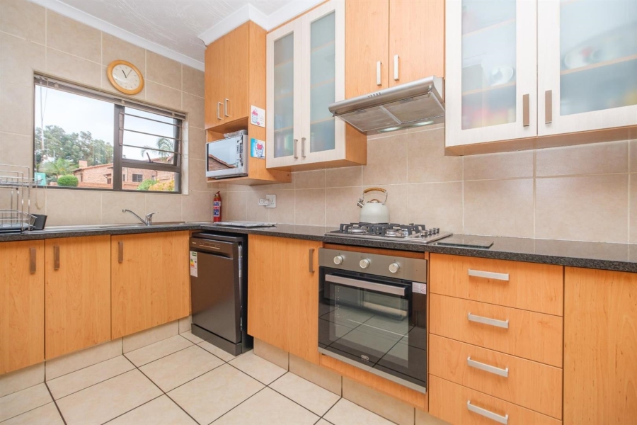 3 Bedroom Property for Sale in Honeydew Manor Gauteng