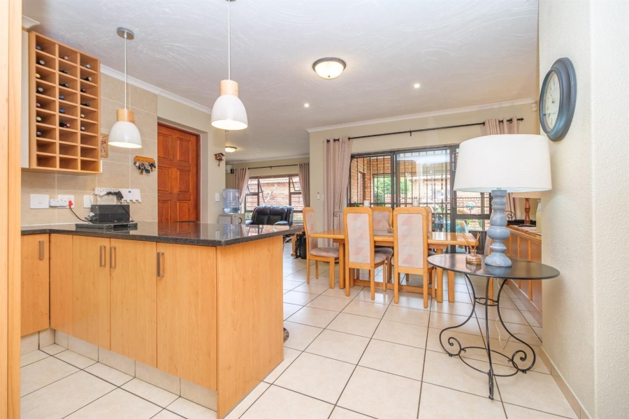 3 Bedroom Property for Sale in Honeydew Manor Gauteng