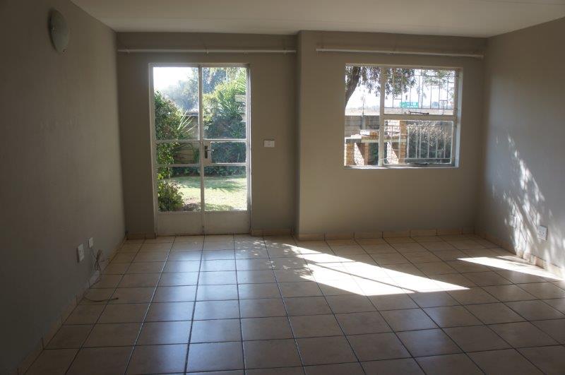 To Let 2 Bedroom Property for Rent in Impala Park Gauteng